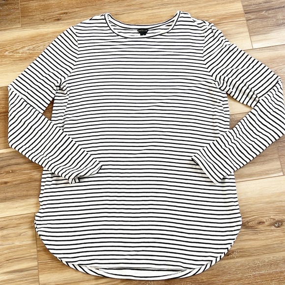 Ann Taylor Stripes Long Sleeve Tee Shirt - Picture 8 of 13